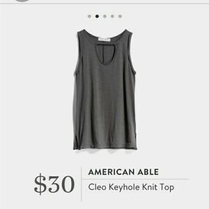 𝅺AMERICAN Able Cleo Keyhole Top
